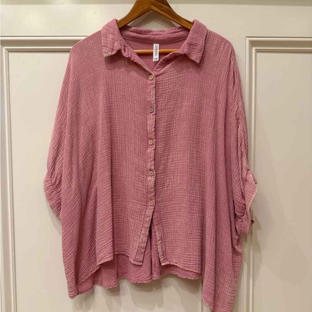 NWOT Zenana Lightweight Pink Button Down Women's Top